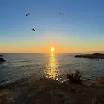 La Esquineta De *